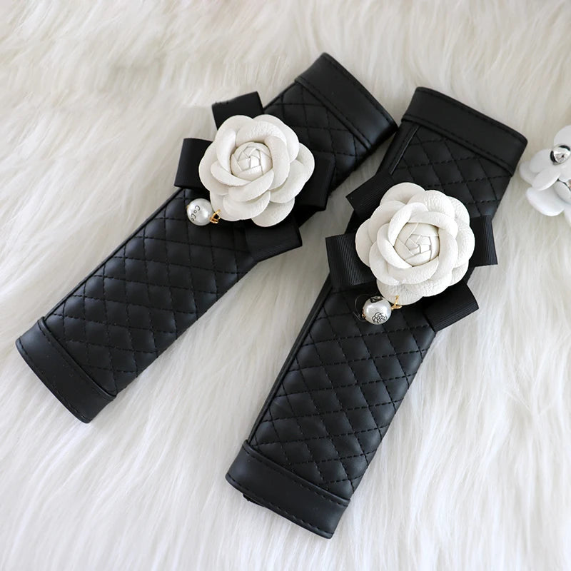 1/2pcs Camellia Flower Car Safety Seat Belt Cover Pu Leather Shoulder Pad Car Styling Seatbelt Cover Car Accessories for Women