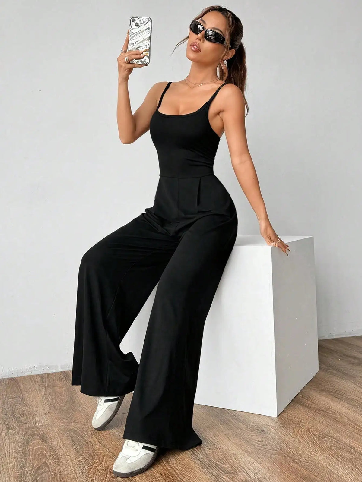 Women's Sleeveless Stretch Jumpsuit Casual Wide Leg One Piece Outfit.